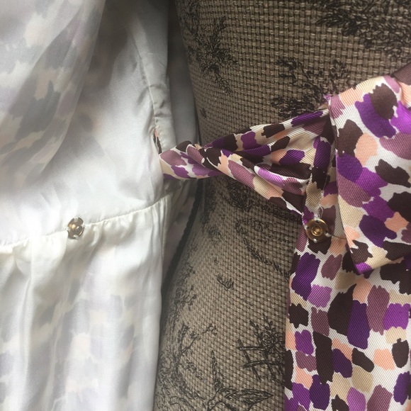 Kate Spade Aubrey Purple/White/Peach/Tan Wrap Silk Dress with Sash - Size 2. - Picture 7 of 17